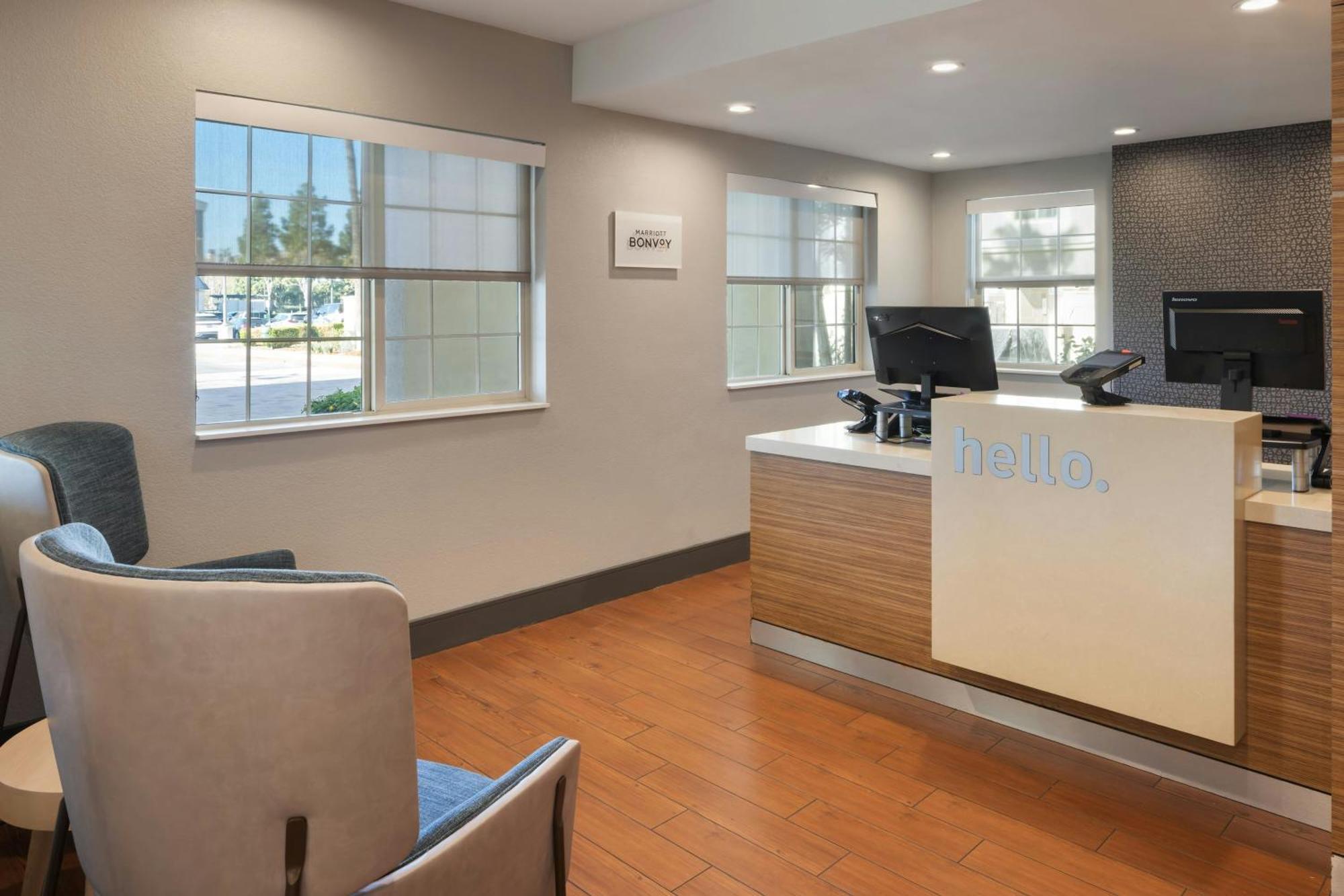 Towneplace Suites By Marriott Ontario Airport Rancho Cucamonga Exterior photo