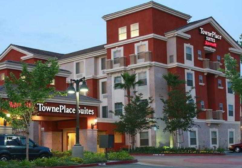 Towneplace Suites By Marriott Ontario Airport Rancho Cucamonga Exterior photo